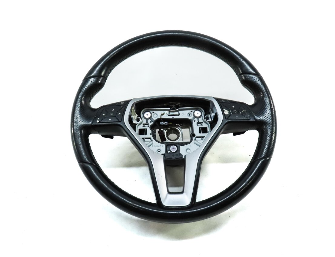Thumbnail 2: 12-13 MERCEDES E CLS W207 W212 3 SPOKE HEATED SPORT STEERING WHEEL (LANE ASSIST)