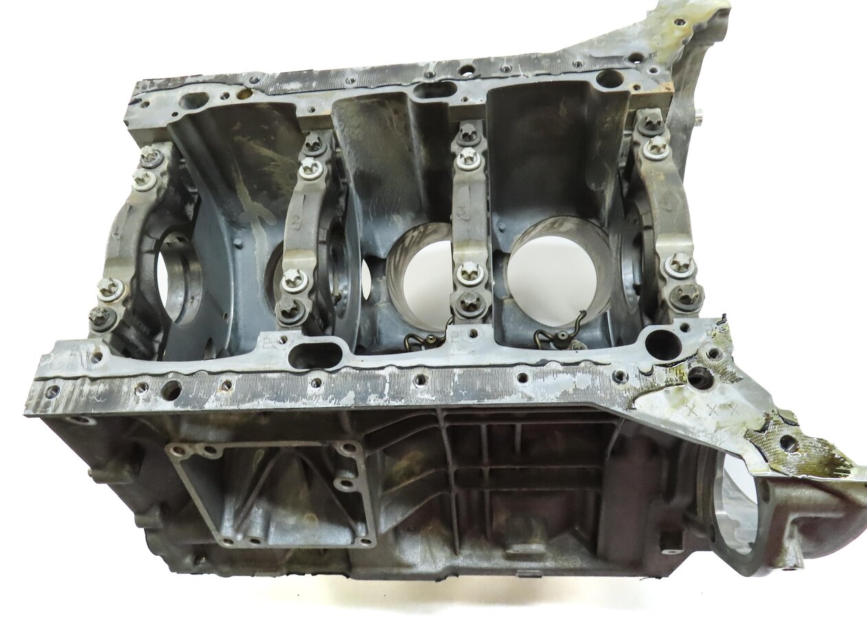 Thumbnail 7: 13-14 MERCEDES C350 E350 (W204 A207 C207 W207) 3.5L M276 ENGINE CYLINDER BLOCK