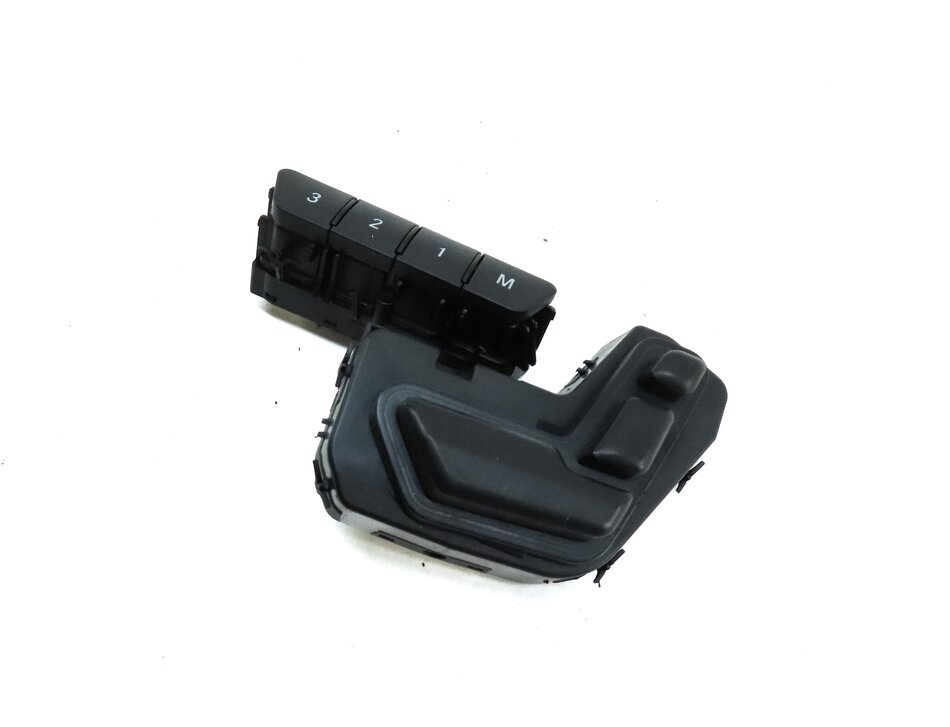 Thumbnail 3: 2013 MERCEDES E-CLASS COUPE (W207) FRONT RIGHT PASSENGER SEAT ADJUST SWITCH