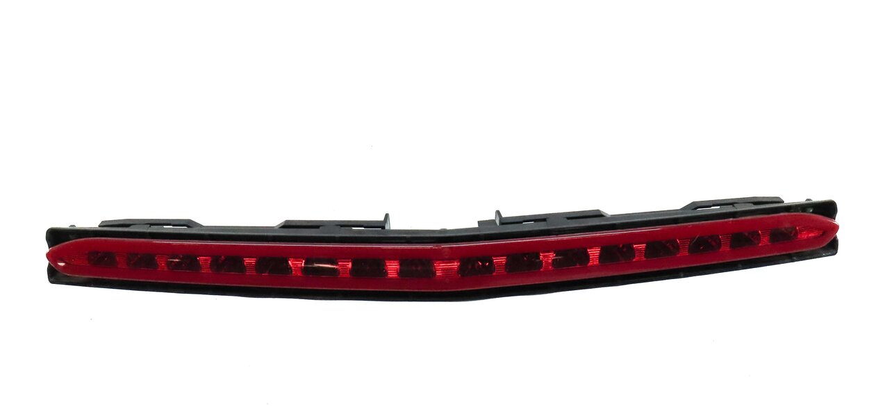 Thumbnail 2: 2013 MERCEDES E-CLASS COUPE (W207) REAR UPPER CENTER 3RD THIRD BRAKE LIGHT LAMP