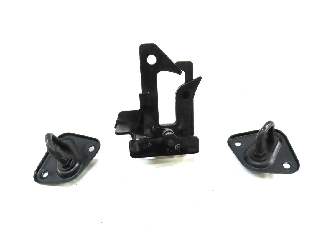 Thumbnail 2: 2013 MERCEDES E-CLASS COUPE (W207) HOOD SAFETY CATCH HOOK & SPRING SET