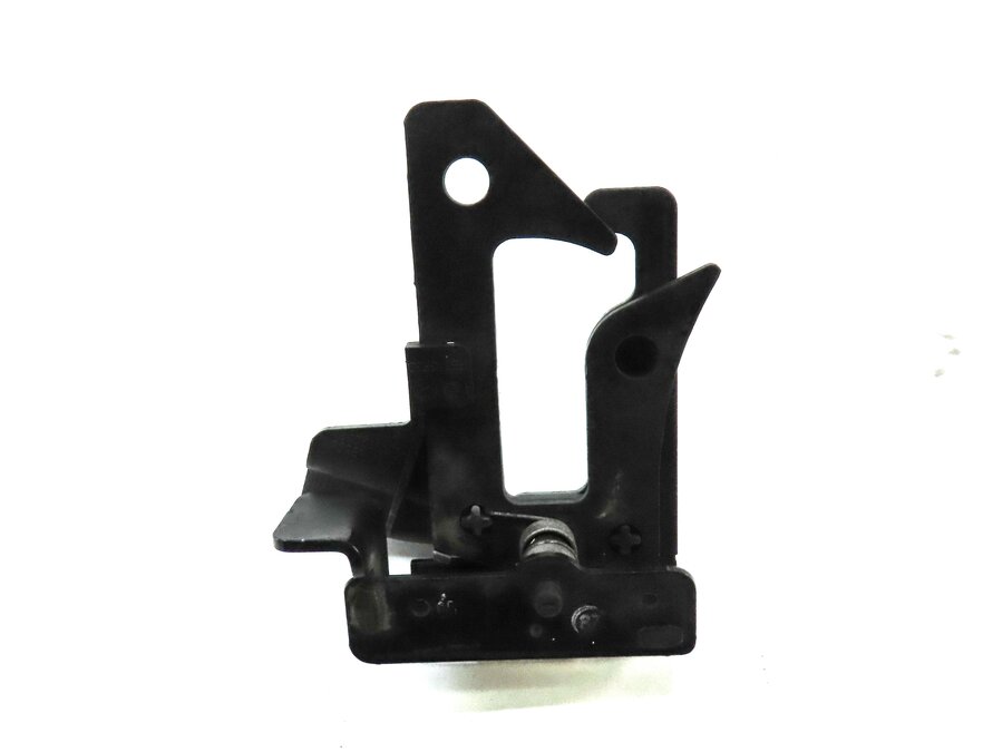 Thumbnail 6: 2013 MERCEDES E-CLASS COUPE (W207) HOOD SAFETY CATCH HOOK & SPRING SET