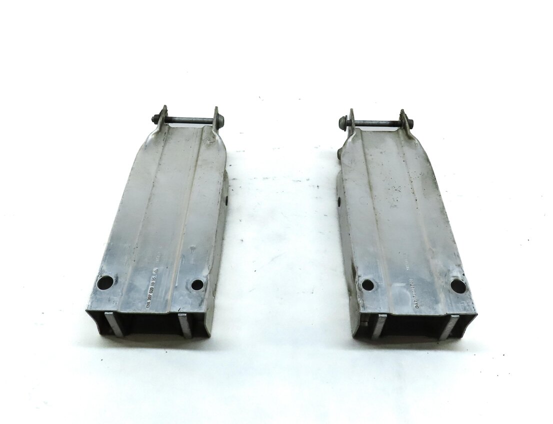 Thumbnail 4: 2013 E-CLASS COUPE (W207) FRONT BUMPER REINFORCEMENT BRACKET LEFT & RIGHT SET 2