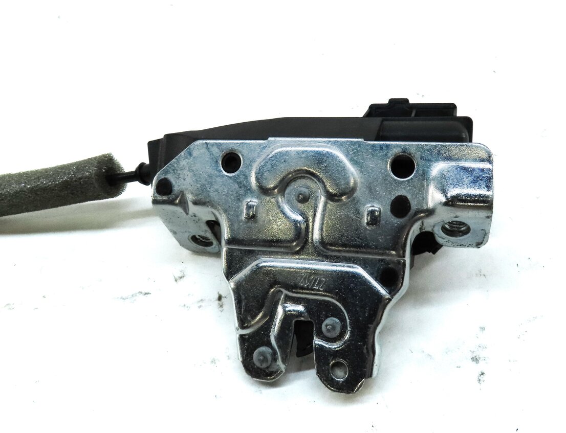 Thumbnail 3: 2013 MERCEDES E-CLASS COUPE W207 REAR HATCH TRUNK LOCK LATCH ACTUATOR 2047500185