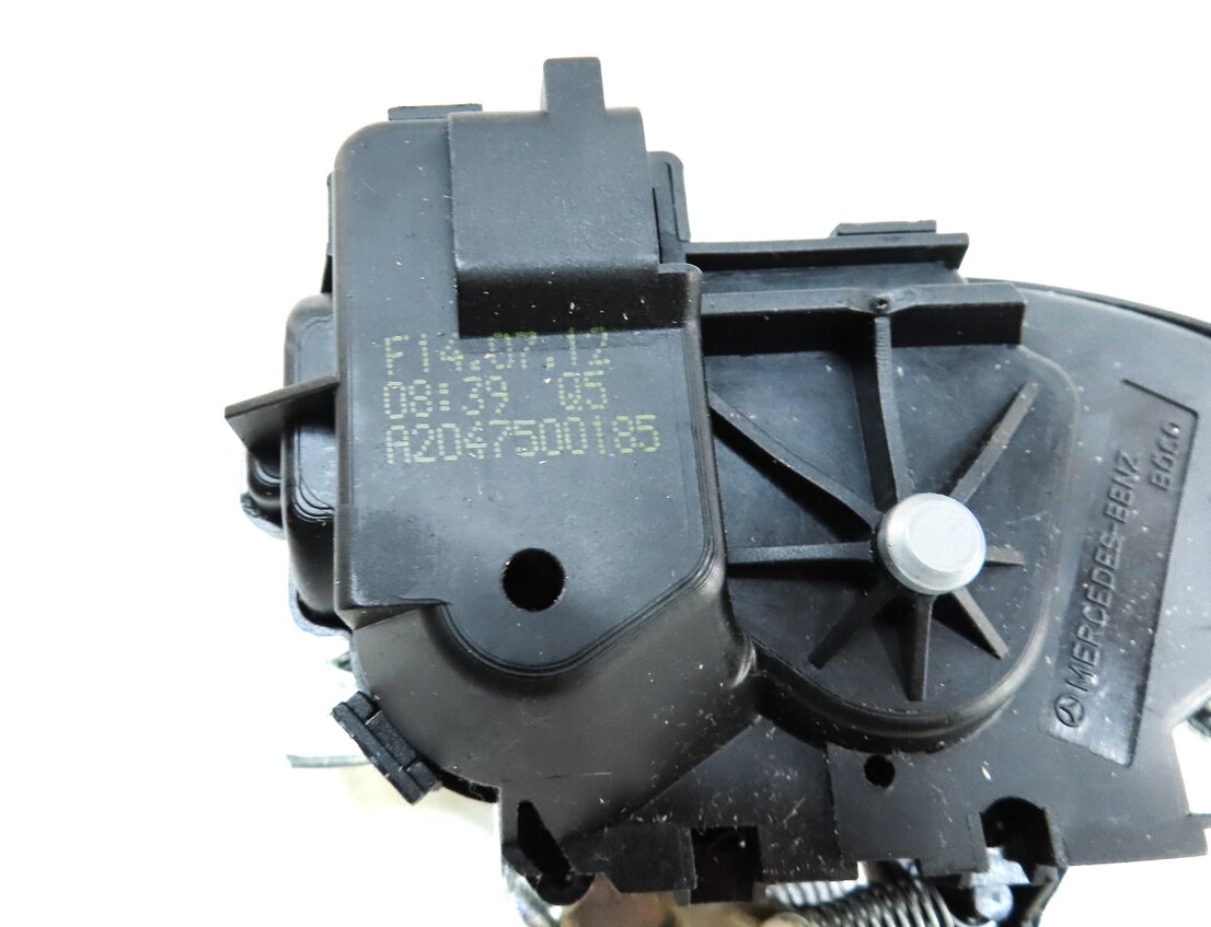 Thumbnail 6: 2013 MERCEDES E-CLASS COUPE W207 REAR HATCH TRUNK LOCK LATCH ACTUATOR 2047500185