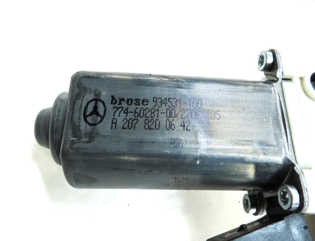 Thumbnail 5: 10-17 E-CLASS (W207) COUPE CONVERTIBLE RIGHT PASSENGER WINDOW REGULATOR w/ MOTOR