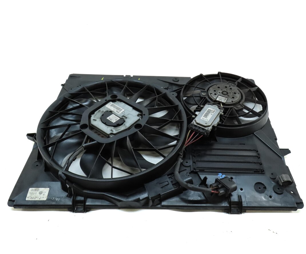 Thumbnail 5: 2009-2010 AUDI Q7 (4L) 3.0L TDI DIESEL ENGINE COOLING FAN ASSEMBLY w/ SHROUD