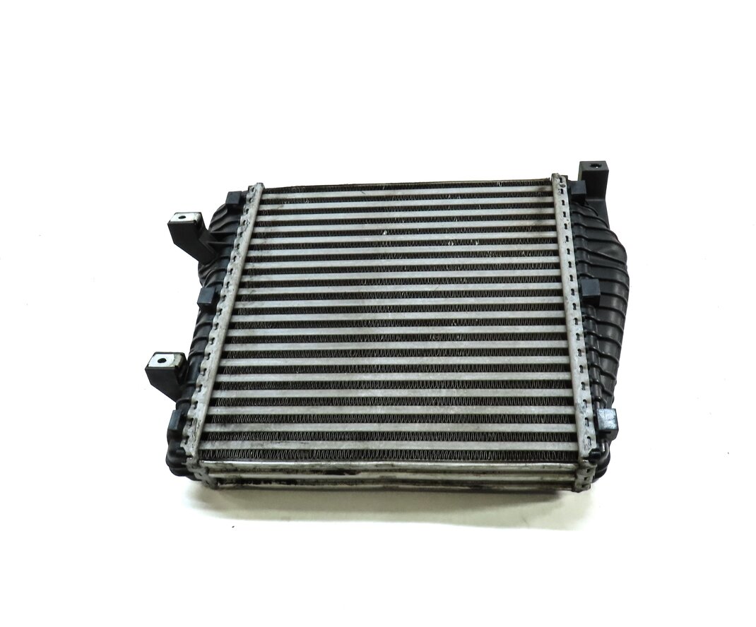 Thumbnail 6: 2009-2016 VW TOUAREG AUDI Q7 (4L) 3.0L TDI TURBO DIESEL ENGINE RIGHT INTERCOOLER