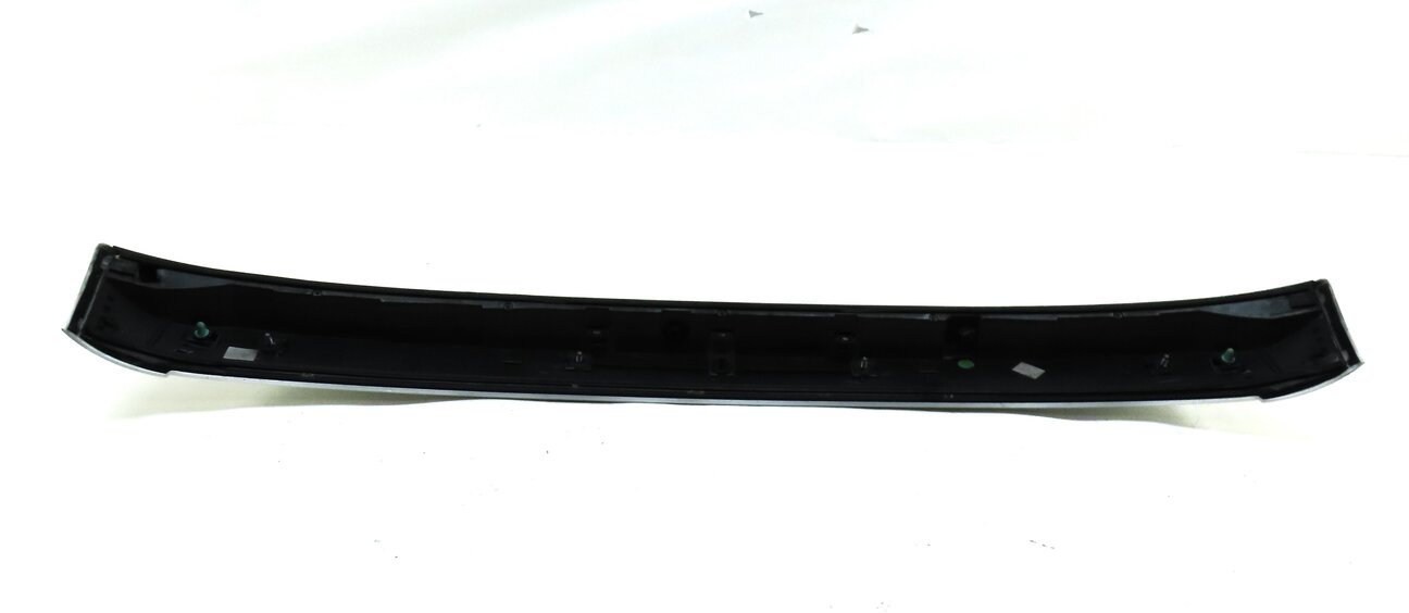 Thumbnail 5: 07-15 AUDI Q7 (4L) REAR SPOILER WING w/ 3rd THIRD BRAKE LIGHT LAMP (IBIS WHITE)