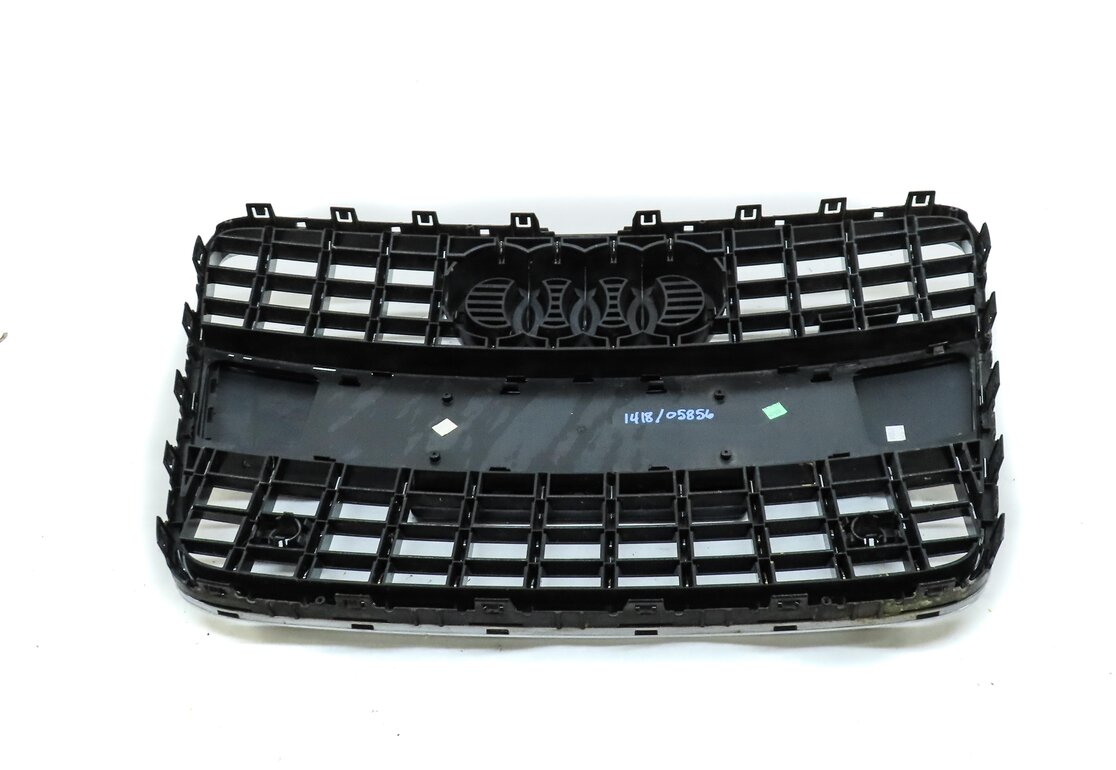 Thumbnail 4: 2010-2015 AUDI Q7 (4L) FRONT MAIN CENTER HOOD GRILLE AIR VENT TRIM (BLACK)