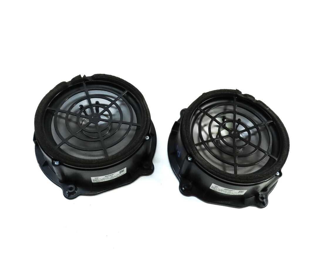 Thumbnail 8: 2010 AUDI Q7 (4L) RADIO STEREO BOSE AUDIO SUB SUBWOOFER TWEETER SPEAKER SET-13