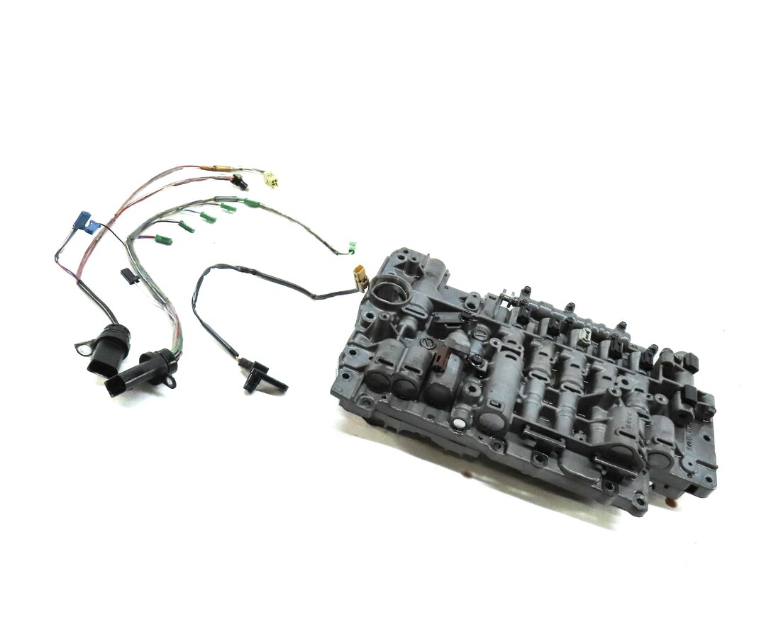 Thumbnail 1: 2009-2010 AUDI Q7 (4L) 3.0L TDI DIESEL A/T AUTO TRANSMISSION VALVE BODY