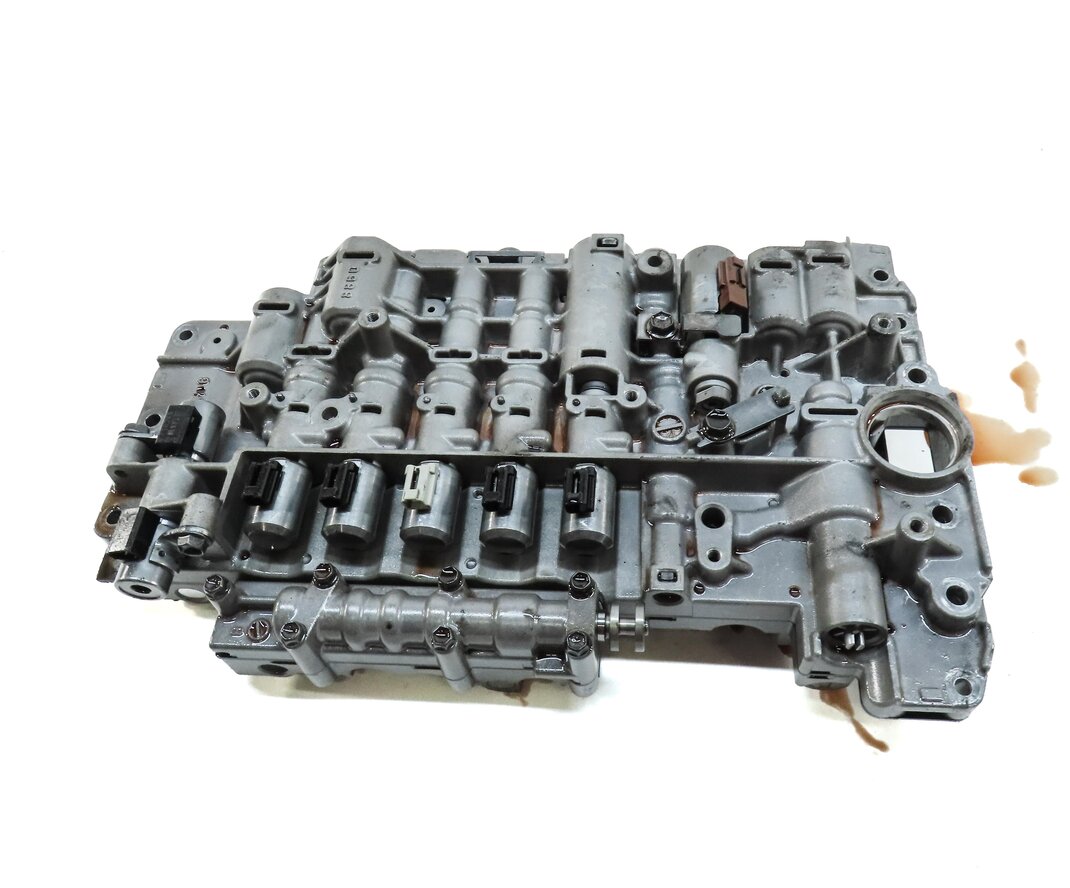 Thumbnail 10: 2009-2010 AUDI Q7 (4L) 3.0L TDI DIESEL A/T AUTO TRANSMISSION VALVE BODY