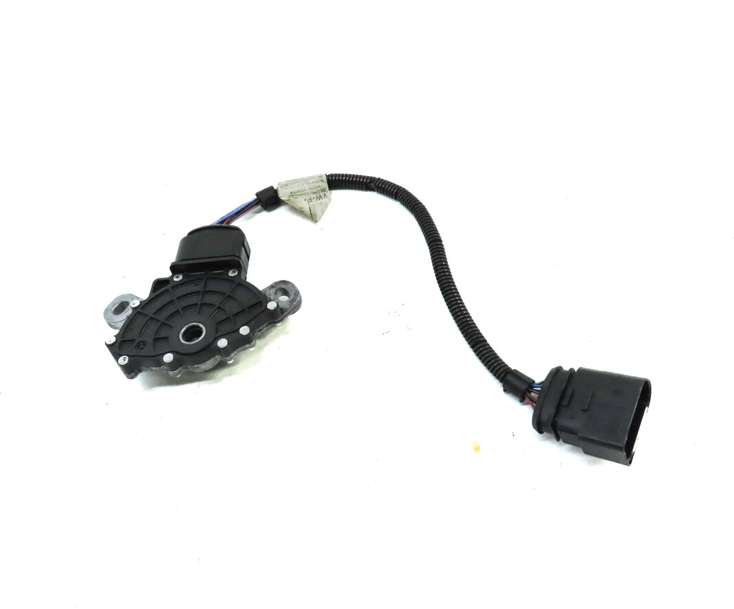 Thumbnail 2: 2010 AUDI Q7 (4L) 3.0L TDI DIESEL AUTO TRANSMISSION NEUTRAL SAFETY RANGE SWITCH