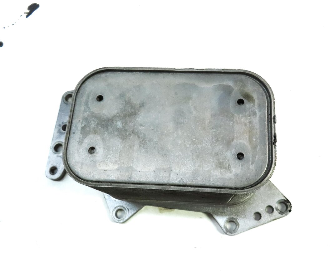 Thumbnail 5: 09-12 VW TOUAREG AUDI Q7 (4L) 3.0L TDI DIESEL ENGINE OIL COOLER