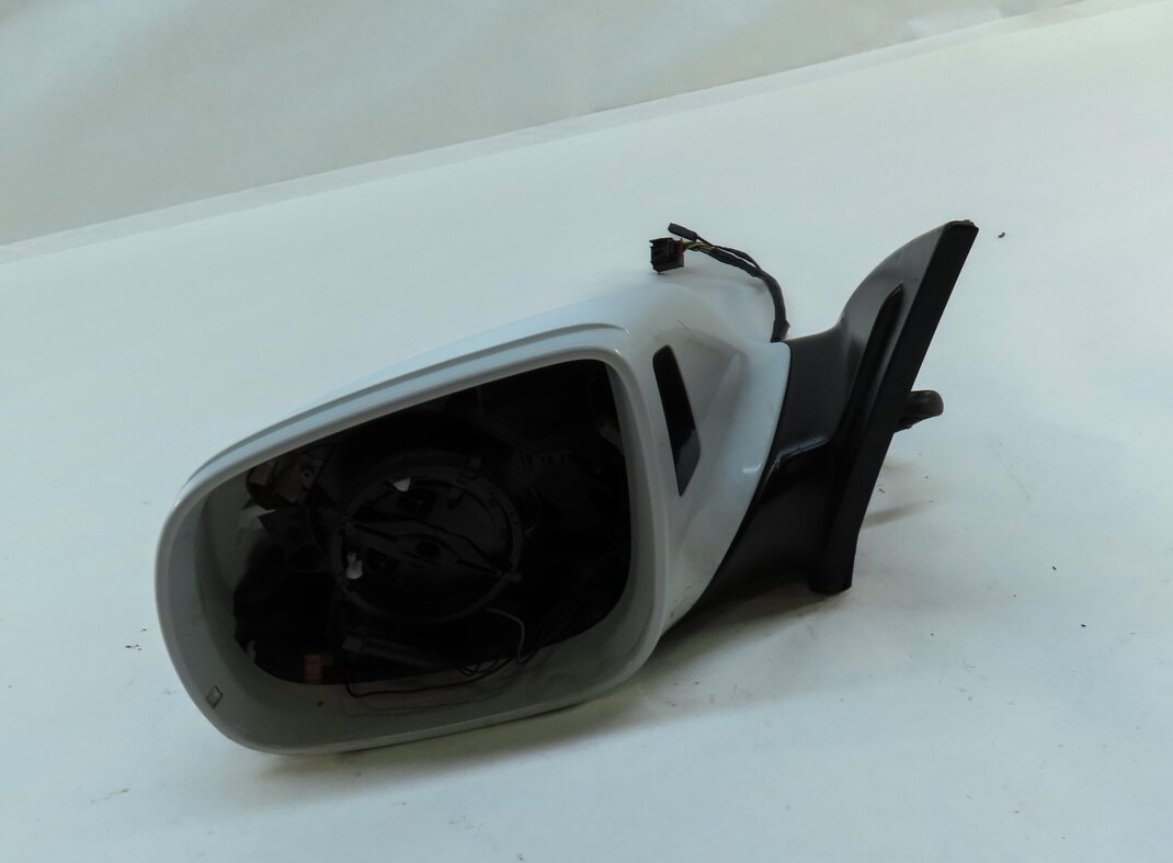 10-12 AUDI Q7 (4L) LEFT P-FOLD HEATED AUTODIM MEMORY DOOR MIRROR (IBIS WHITE)