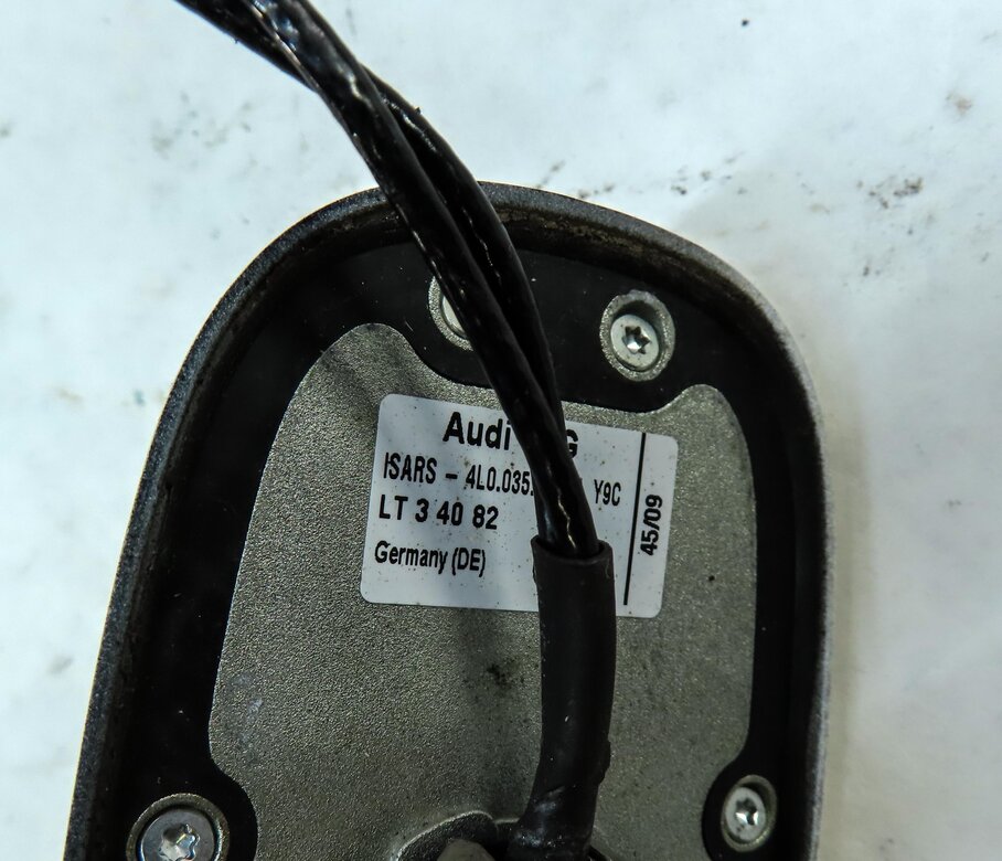Thumbnail 6: 2010-2011 AUDI Q7 (4L) RADIO STEREO GPS NAVIGATION ANTENNA (IBIS WHITE T9)