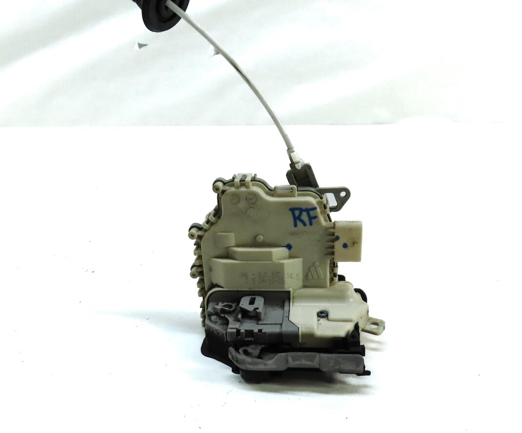 Thumbnail 3: 2010-2019 AUDI / PORSCHE A4 S4 A5 S5 A6 Q3 Q5 Q7 TT 911 - RIGHT FRONT DOOR LATCH