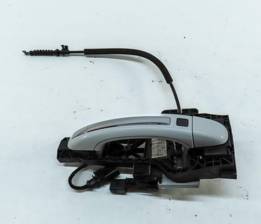 Thumbnail 2: 2007-2015 AUDI Q7 (4L) REAR RIGHT KEYLESS ENTRY DOOR HANDLE (IBIS WHITE T9)