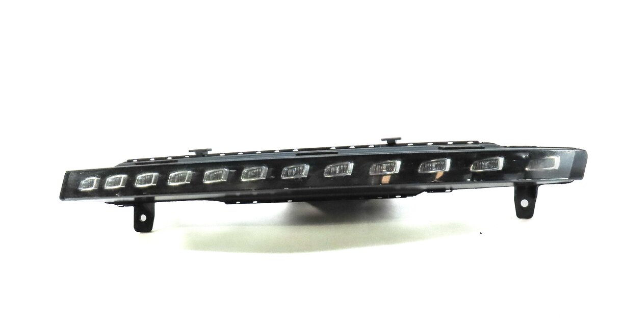 Thumbnail 2: 2010-2015 AUDI Q7 (4L) LEFT FRONT DRIVER TURN SIGNAL LED MARKER LIGHT LAMP