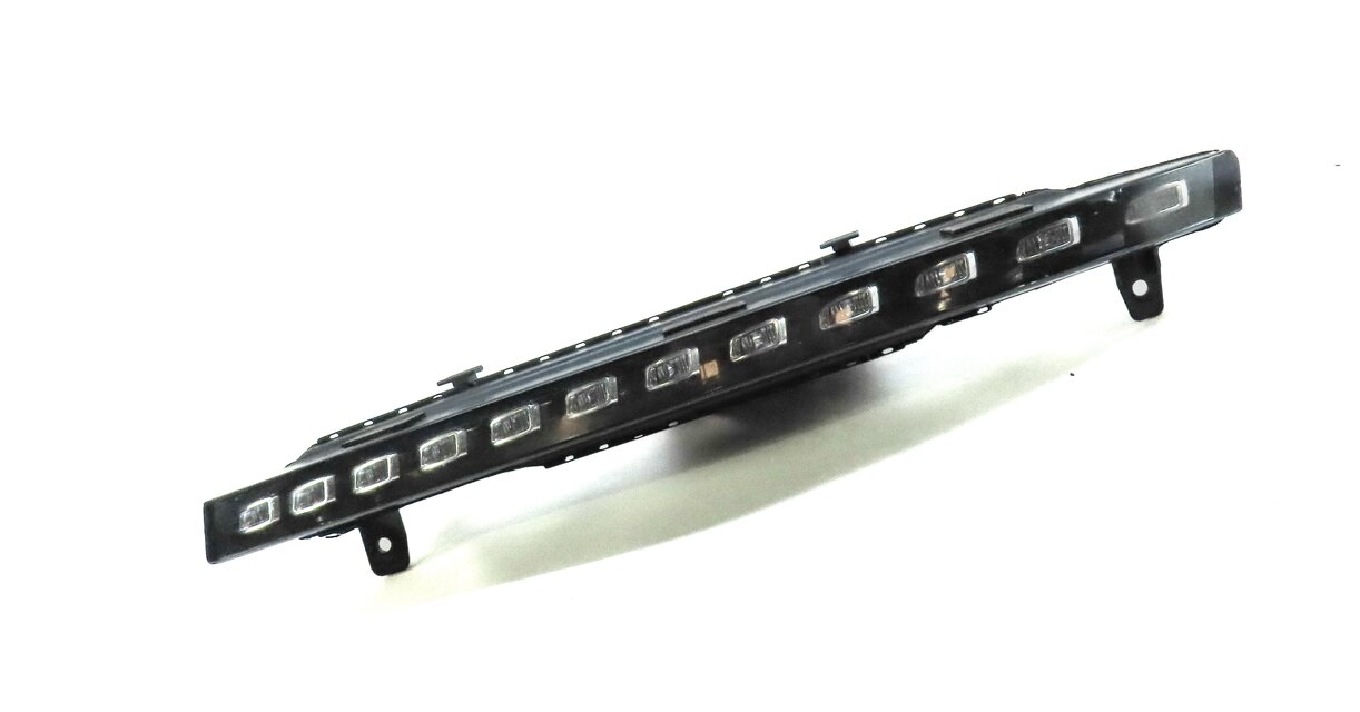 Thumbnail 3: 2010-2015 AUDI Q7 (4L) LEFT FRONT DRIVER TURN SIGNAL LED MARKER LIGHT LAMP