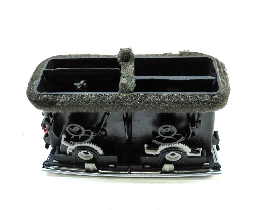 Thumbnail 4: 2010 AUDI Q7 (4L) REAR CENTER CONSOLE HEATER A/C AIR VENT
