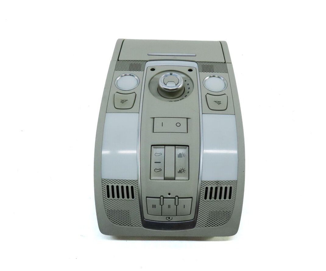 Thumbnail 3: 2010 AUDI Q7 (4L) FRONT DOMELIGHT MAP READING COURTESY DOME LIGHT LAMP (GRAY)