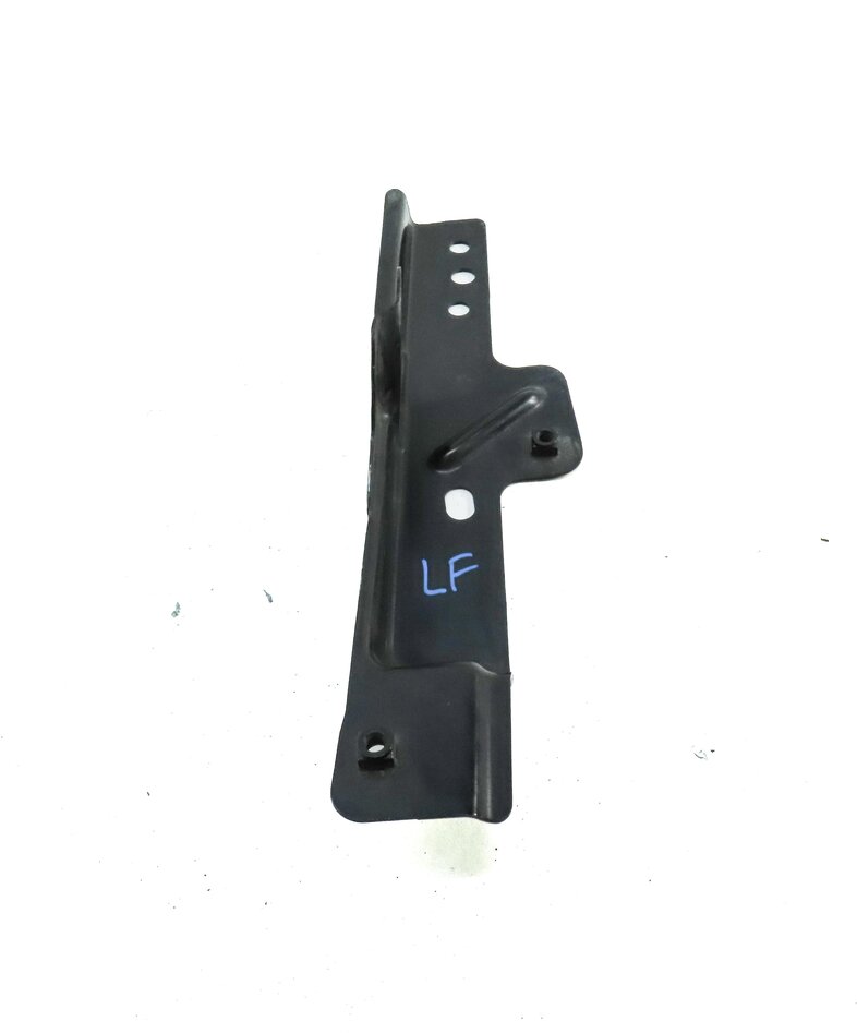 Thumbnail 9: 2010 AUDI Q7 (4L) FRONT LEFT DRIVER FENDER MOUNT MOUNTING BRACKET BRACE
