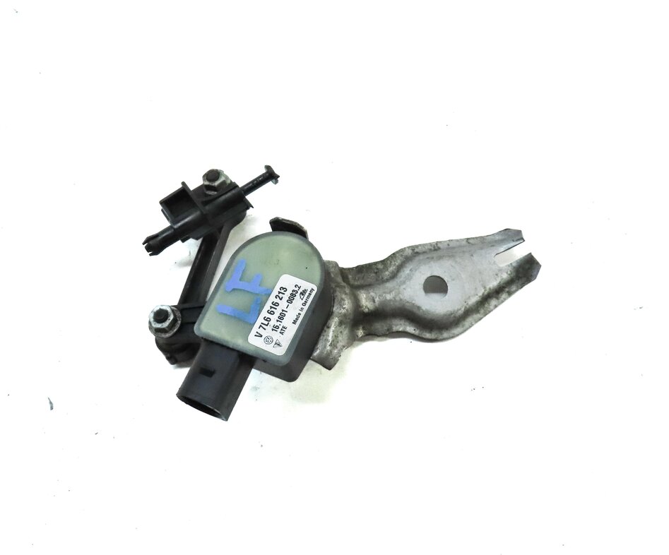 Thumbnail 2: 2010 AUDI Q7 (4L) FRONT LEFT DRIVER SUSPENSION HEIGHT LEVEL SENSOR