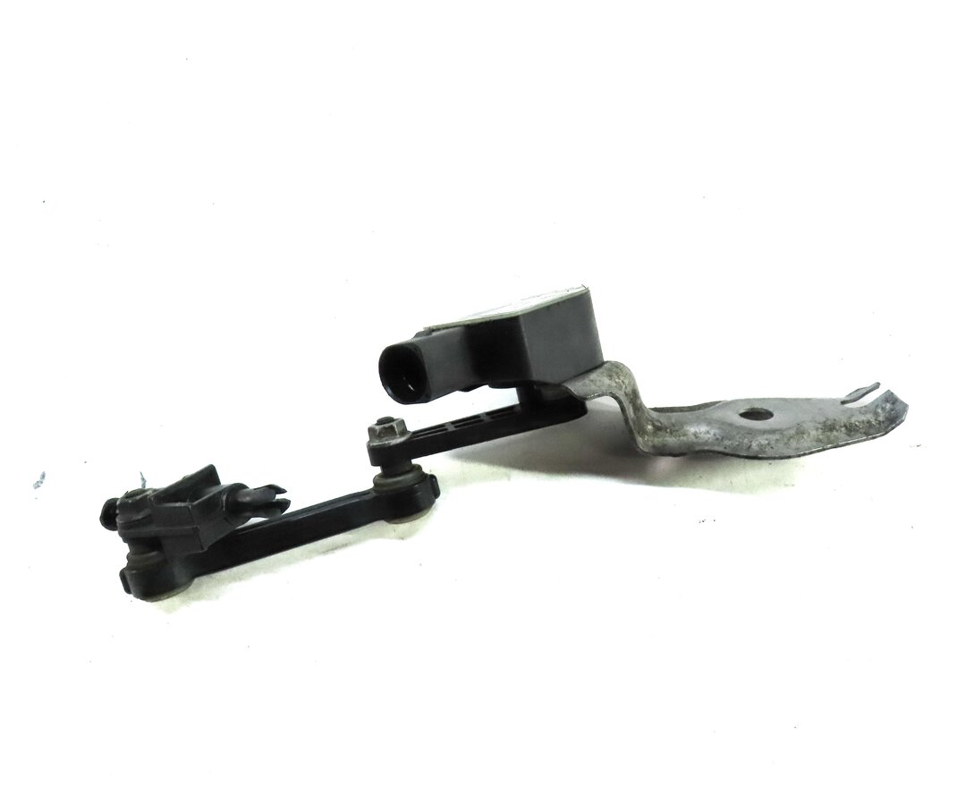 Thumbnail 3: 2010 AUDI Q7 (4L) FRONT LEFT DRIVER SUSPENSION HEIGHT LEVEL SENSOR