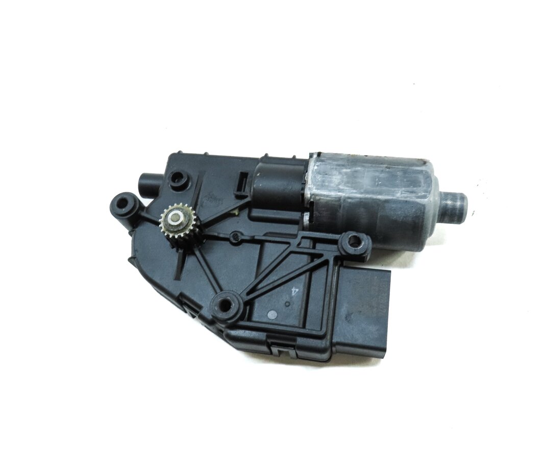 Thumbnail 4: 2007-2014 AUDI Q7 (4L) SUNROOF MOTOR SUN ROOF SUNSHADE SHADE WINDOW MOTOR