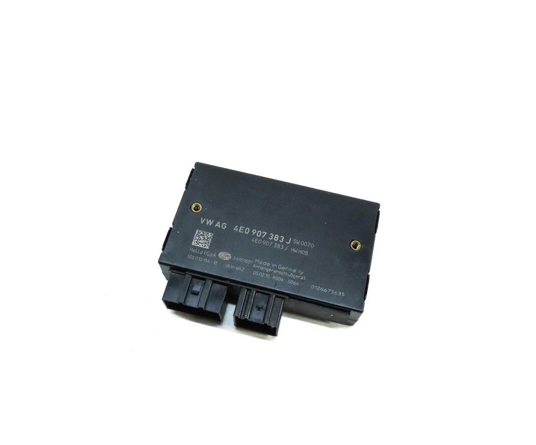 2007-2015 AUDI Q7 (4L) TRAILER HITCH TOW TOWING CONTROL MODULE