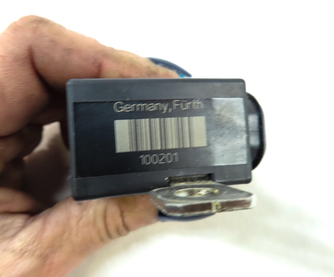 Thumbnail 4: 2010 AUDI Q7 (4L) BATTERY OVERLOAD DETECTION PROTECTION MONITOR SWITCH RELAY