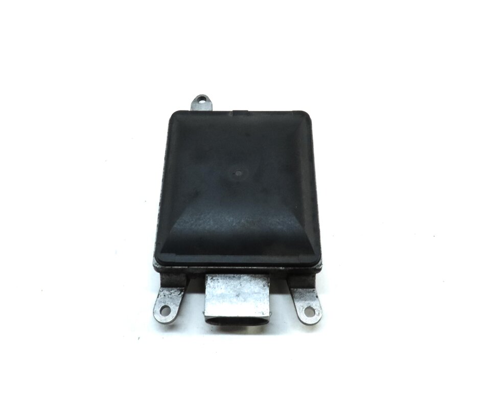 Thumbnail 2: 07-12 AUDI A8 S8 Q7 D3 4L LEFT REAR LANE DEPARTURE BLIND SPOT ALERT SLAVE MODULE