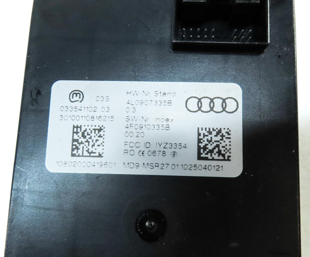 Thumbnail 7: 2010 AUDI Q7 (4L) 3.0L CATA TDI DIESEL ENGINE ECM BCM IMMOBILIZER MODULE KEY SET