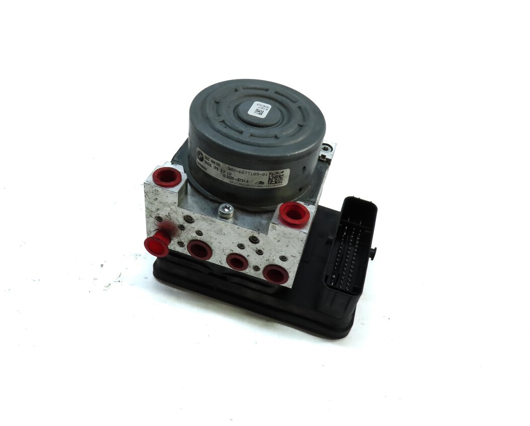 2016-2017 BMW X1 (F48) DSC ABS BRAKE PUMP w/ MODULE (w/o LANE DEPARTURE)