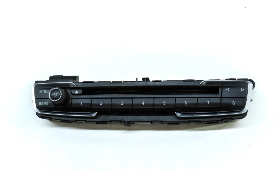 Thumbnail 3: 2016 BMW X1 (F48) FRONT DASH STEREO RADIO KNOB CONTROL BUTTON PANEL 61359371456