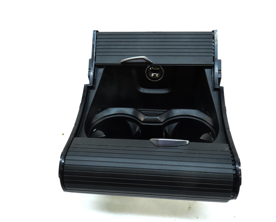 Thumbnail 7: 2016 BMW X1 (F48) FRONT CENTER CONSOLE CUPHOLDER CUP HOLDER (BLACK)