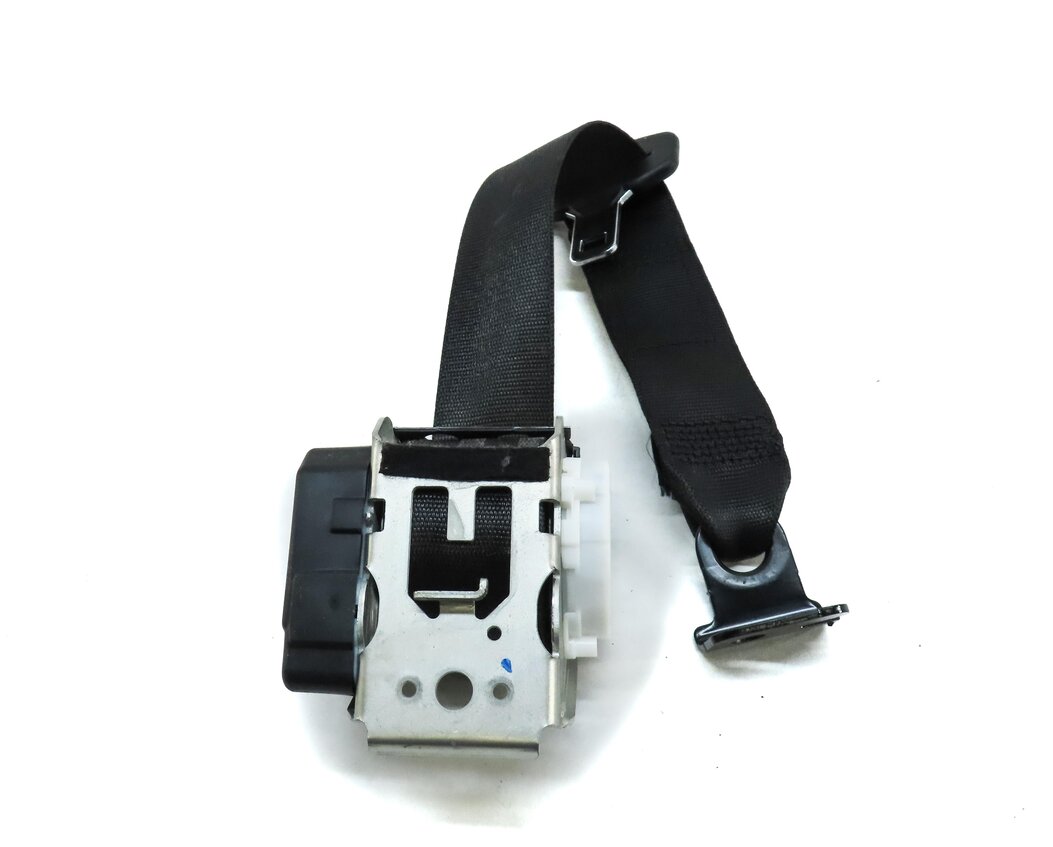 Thumbnail 3: 2016 BMW X1 (F48) REAR LEFT SECOND 2ND ROW SEATBELT SEAT BELT RETRACTOR (BLACK)