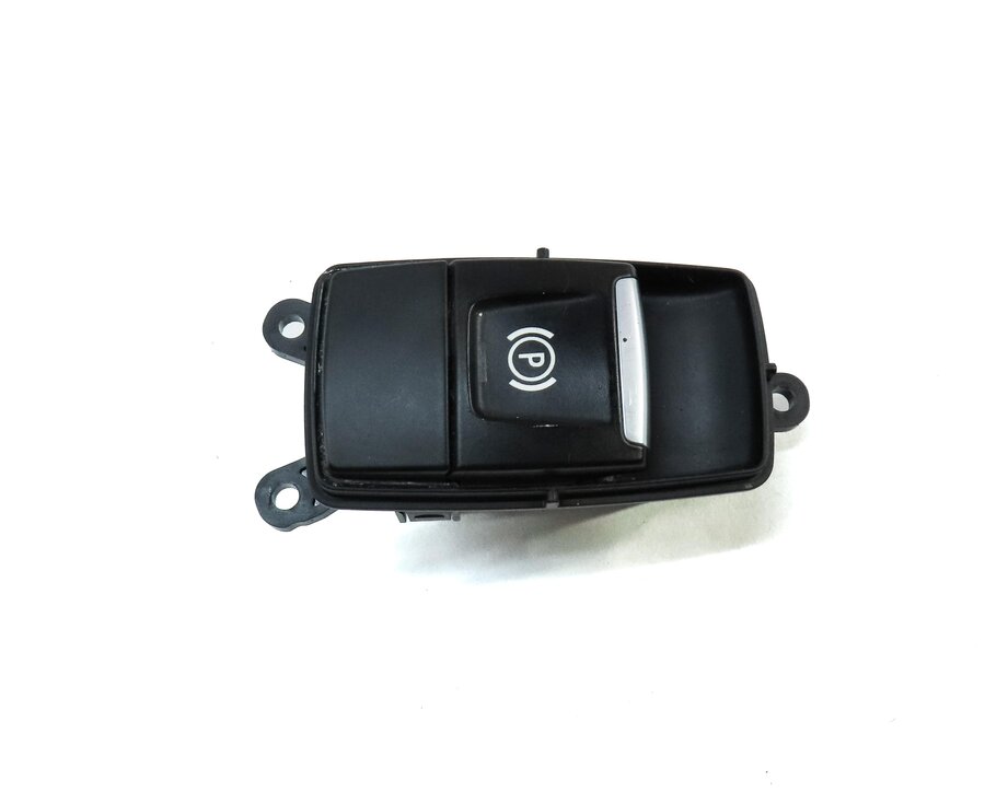 Thumbnail 4: 2016 BMW X1 (F48) EMERGENCY HILL PARKING E-BRAKE SWITCH 61319390836