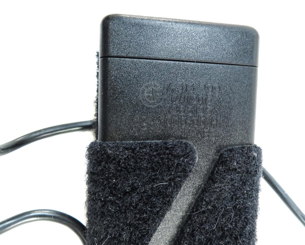Thumbnail 5: 2014-2018 MINI COOPER / BMW X1 (F48) FRONT SEATBELT BUCKLE RECIEVER (FITS L & R)