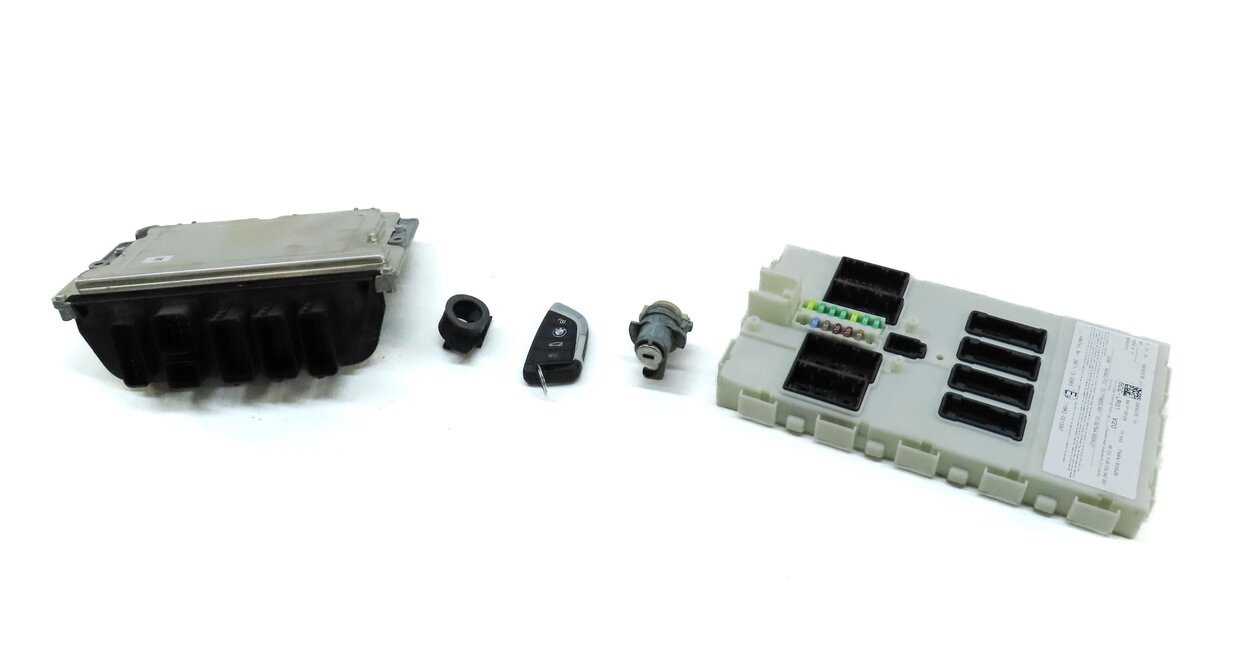 Thumbnail 3: 2016-2018 BMW X1 X2 (F39 F48) MINI COOPER CLUBMAN - 2.0L DME BCM MODULE KEY SET
