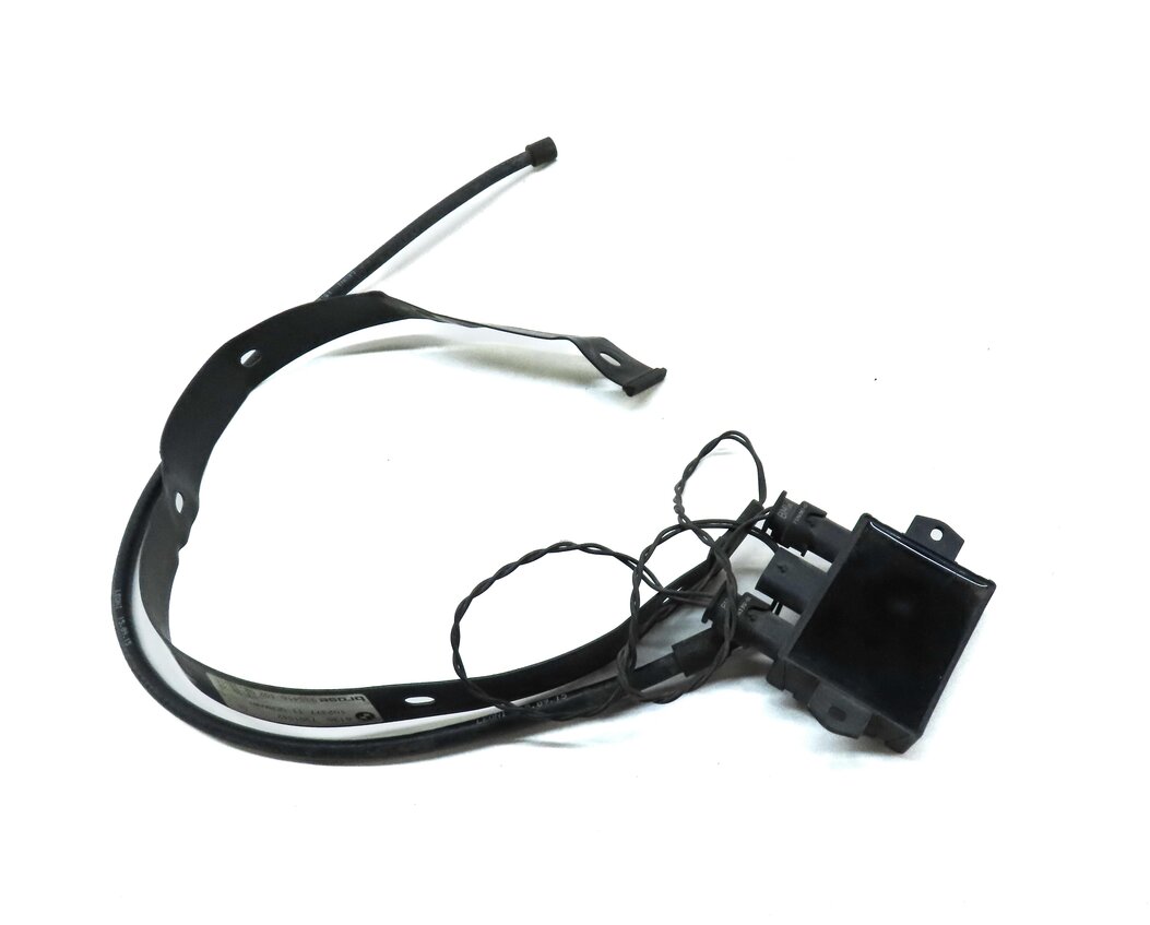 Thumbnail 2: 2016 BMW X1 (F48) REAR TRUNK KICK PANEL SMART OPENER MODULE w/ ANTENNA SENSOR