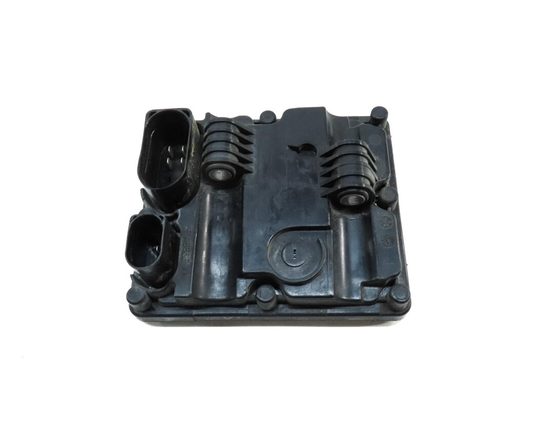 Thumbnail 2: 2016 BMW X1 (F48) REAR DIFFERENTIAL CONTROL MODULE 33108655341