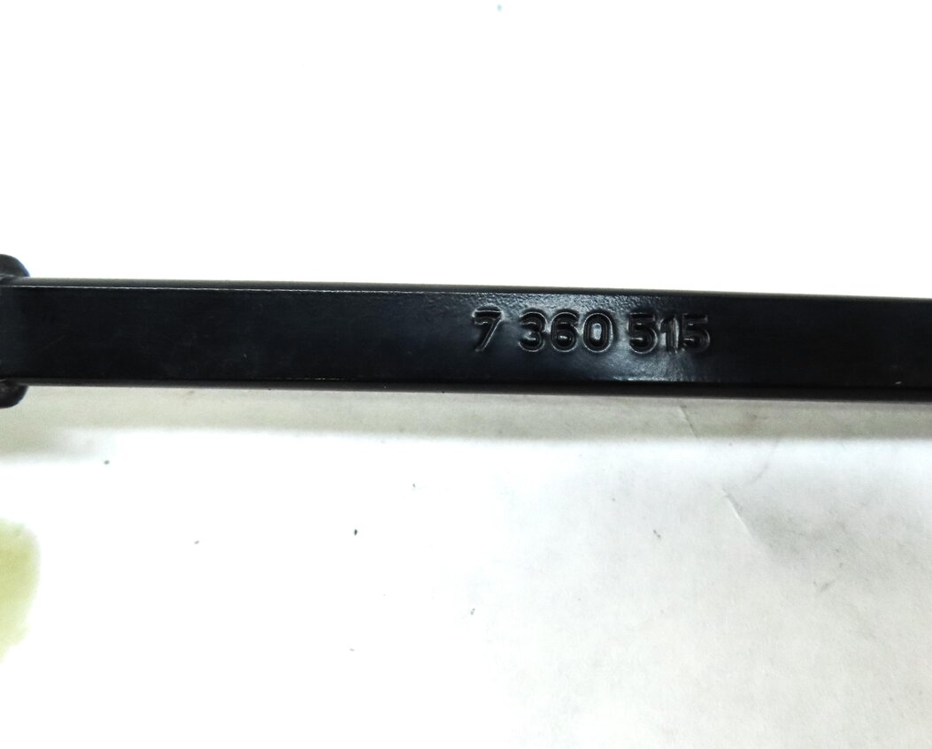 Thumbnail 6: 2016-2023 BMW X1 (F48) FRONT LEFT DRIVER & RIGHT PASSENGER WIPER ARM SET 2