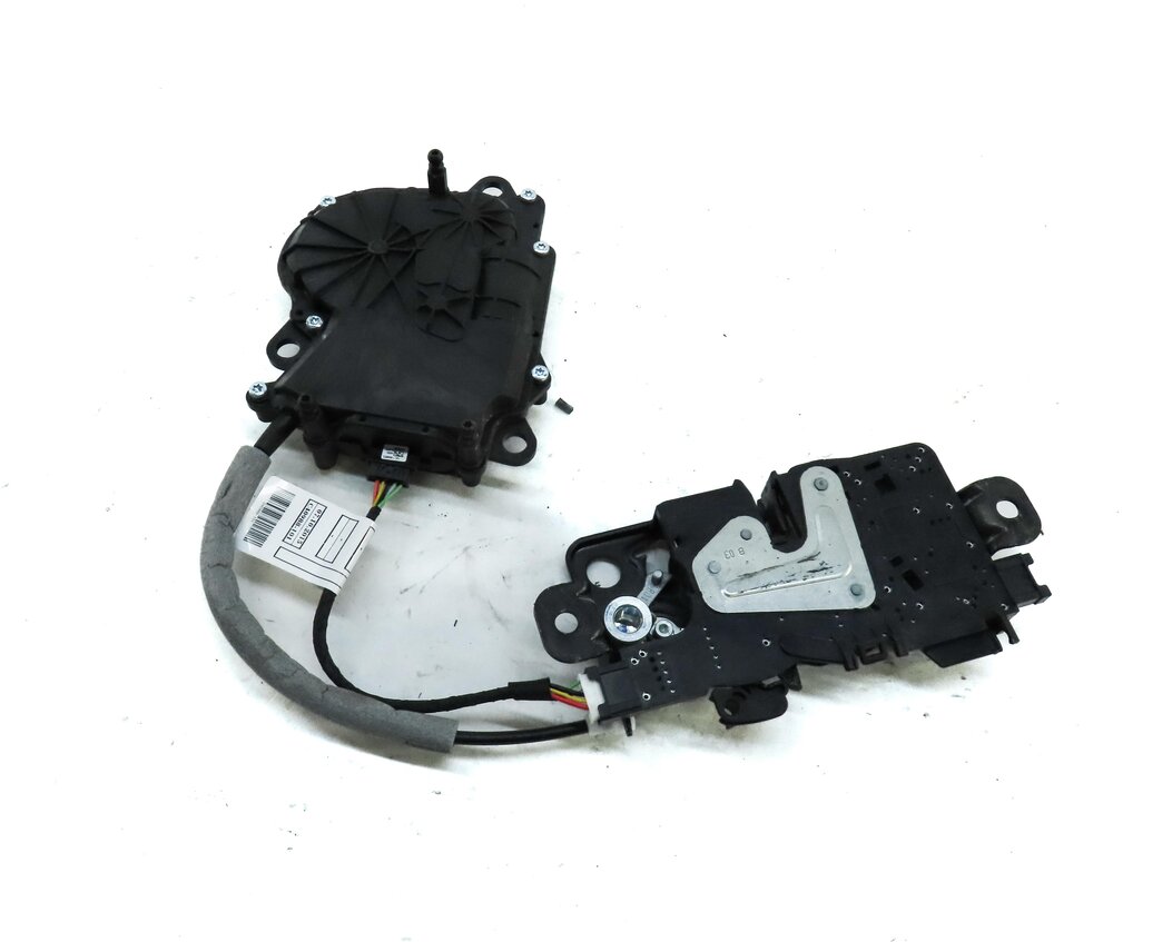 Thumbnail 2: 2016 BMW X1 (F48) REAR TRUNK HATCH LOCK LATCH ACTUATOR w/ SOFT CLOSE MOTOR