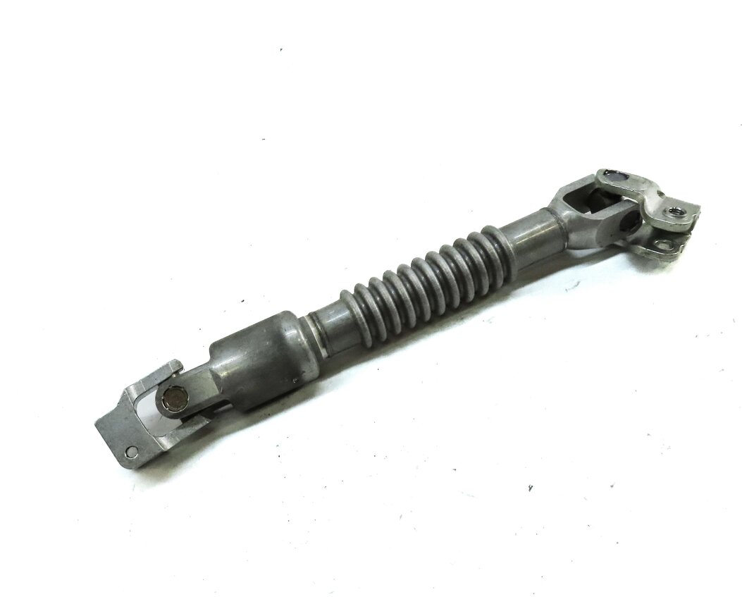 2016-2017 BMW X1 (F48) STEERING COLUMN U-JOINT SWIVEL SHAFT