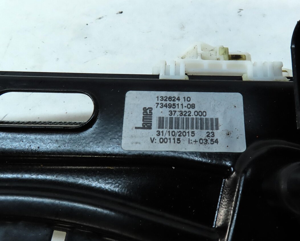 Thumbnail 6: 2016-2021 BMW X1 (F48) LEFT REAR DOOR WINDOW REGULATOR w/ MOTOR