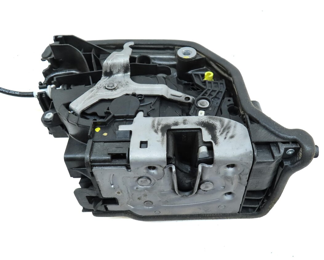 Thumbnail 5: 2015-2023 BMW X1 X2 (F48 F39) CLUBMAN COUNTRYMAN REAR RIGHT DOOR LOCK LATCH