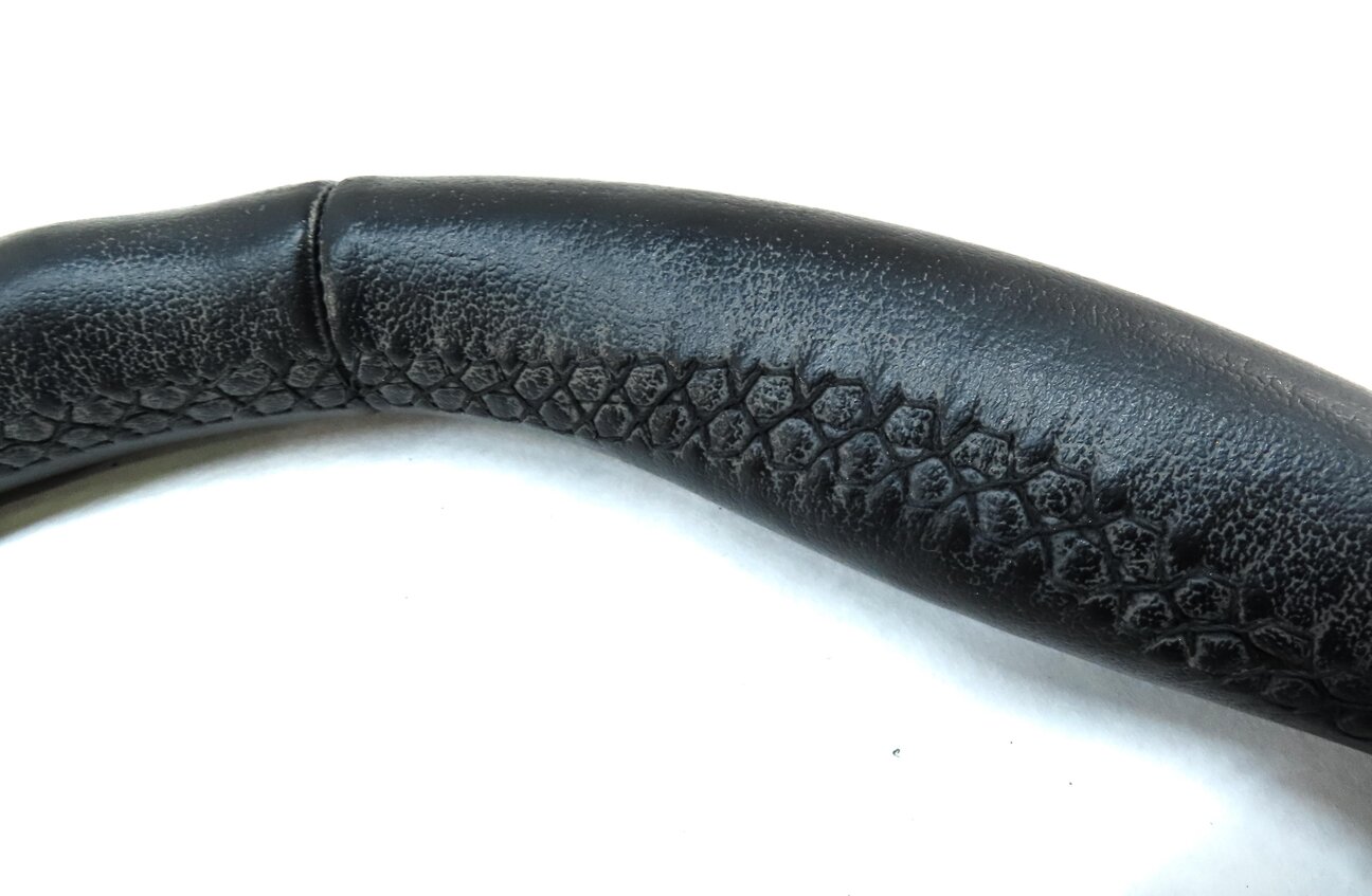 Thumbnail 8: 16-23 BMW X1 X2 (F48 F39) 3 SPOKE HEATED STEERING WHEEL & SWITCH BUTTONS (BLACK)